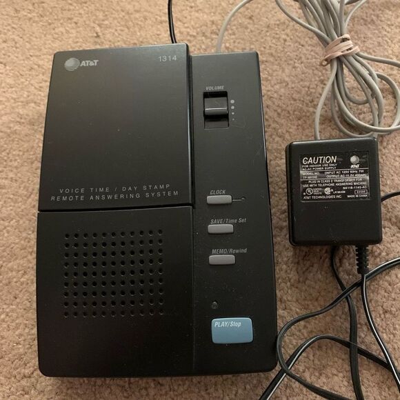AT&T 1314 Remote Answering Machine - Picture 2 of 7